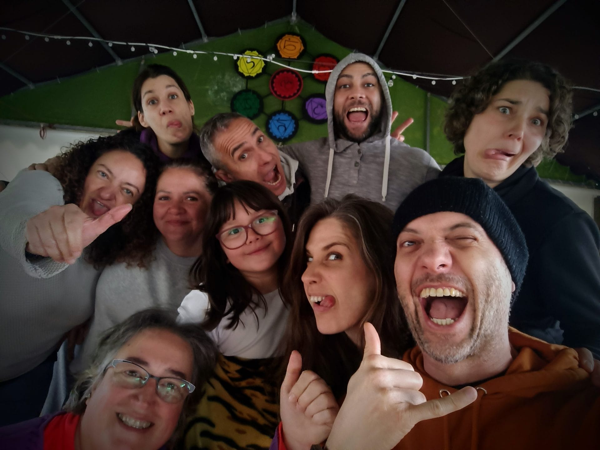 19 Grupo Diverso Celebrando mujeres en retiro de espíritu femenino con giro contemporáneo y sexualidad sagrada