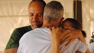 09 Abrazo Espiritual Principal Portada